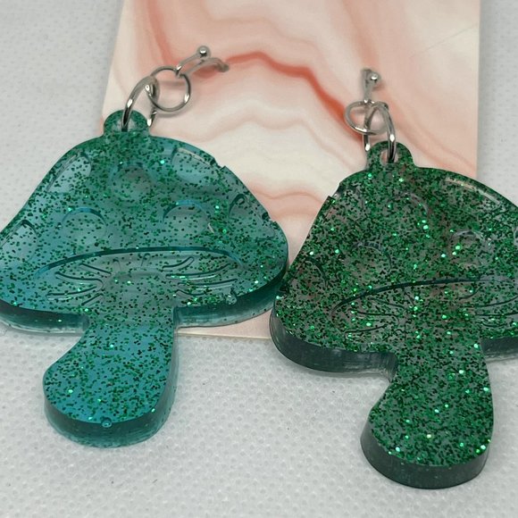 Handmade resin Mushroom Earrings - Picture 3 of 9